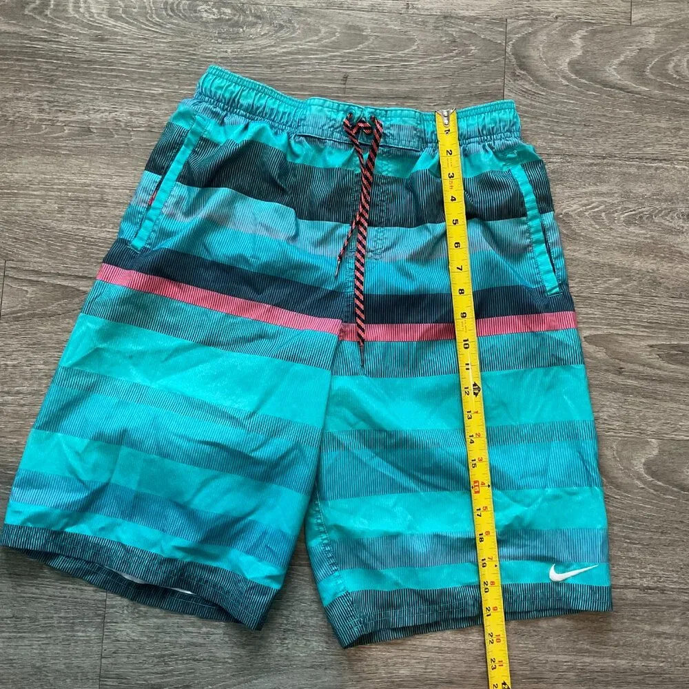 Men's Nike‎ Optic Shift Striped Volley Shorts Swim Beach Vacation Size Medium
